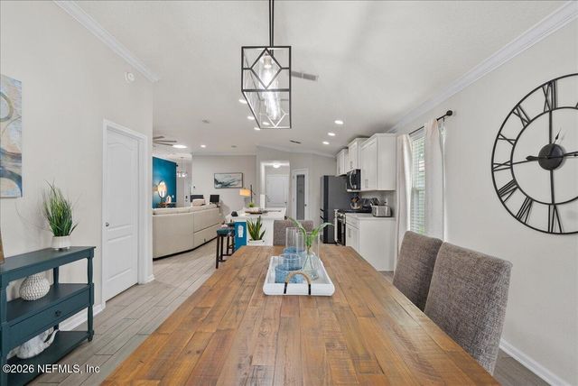 98 GLASGOW Drive, St. Johns, FL 32259