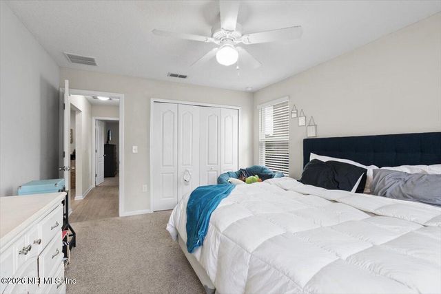 98 GLASGOW Drive, St. Johns, FL 32259