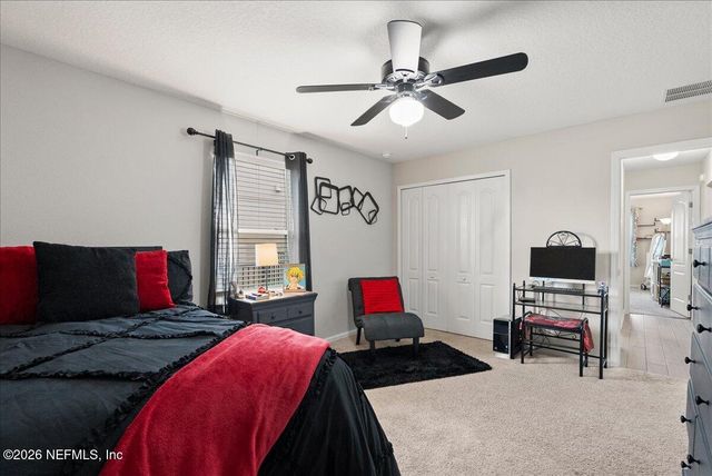 98 GLASGOW Drive, St. Johns, FL 32259