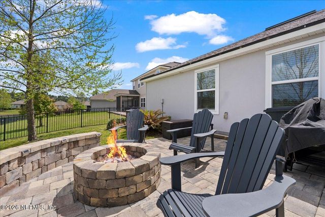 98 GLASGOW Drive, St. Johns, FL 32259