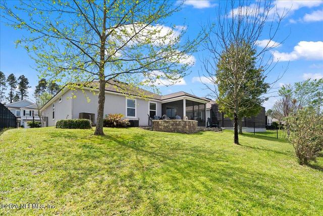 98 GLASGOW Drive, St. Johns, FL 32259