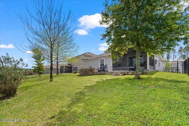 98 GLASGOW Drive, St. Johns, FL 32259