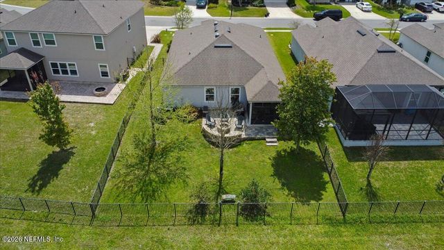 98 GLASGOW Drive, St. Johns, FL 32259