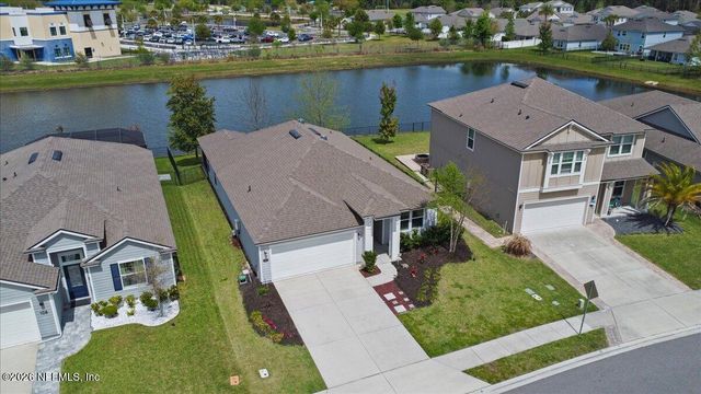 98 GLASGOW Drive, St. Johns, FL 32259