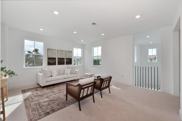 216 Vectra Ct, Roseville, CA 95747