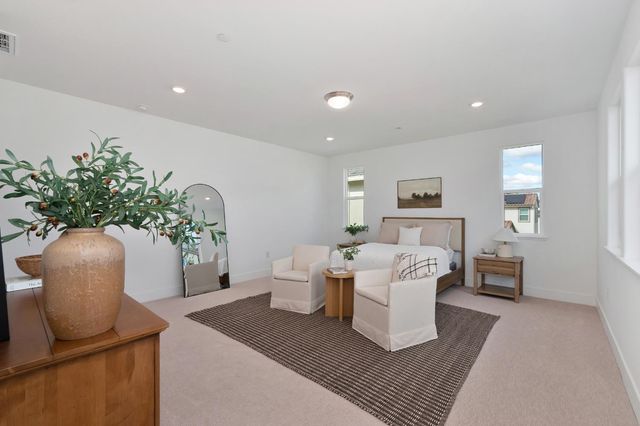 216 Vectra Ct, Roseville, CA 95747