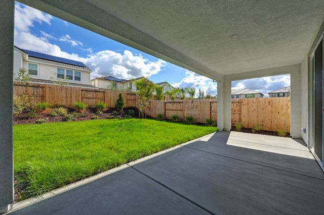 216 Vectra Ct, Roseville, CA 95747