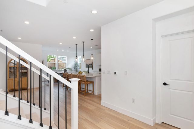 216 Vectra Ct, Roseville, CA 95747