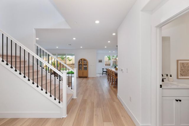 216 Vectra Ct, Roseville, CA 95747