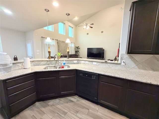 21011 Pastel Sky Way, Humble, TX 77338
