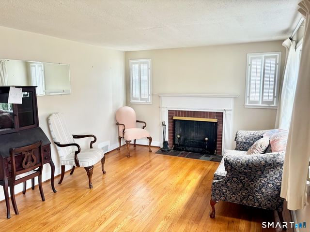303 Cooper Hill Street, Manchester, CT 06040