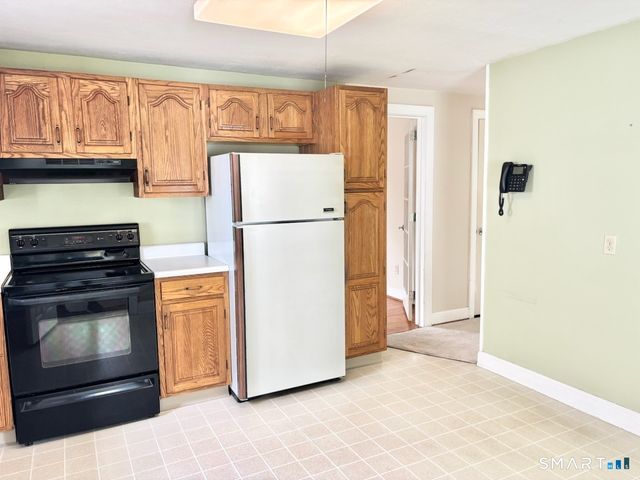 303 Cooper Hill Street, Manchester, CT 06040