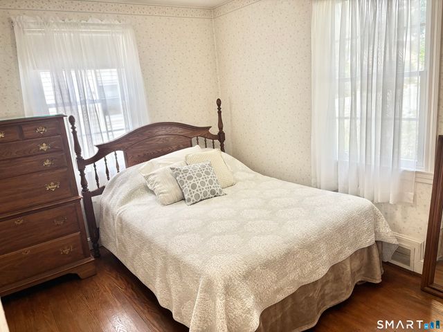 303 Cooper Hill Street, Manchester, CT 06040