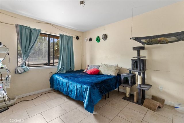 36243 92nd E, Littlerock, CA 93543