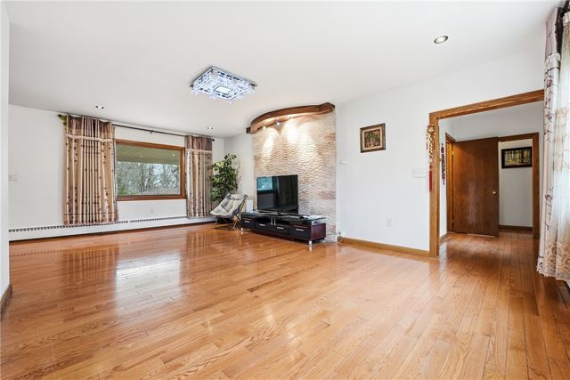 460 N Maple Street, Mercer Boro, PA 16137