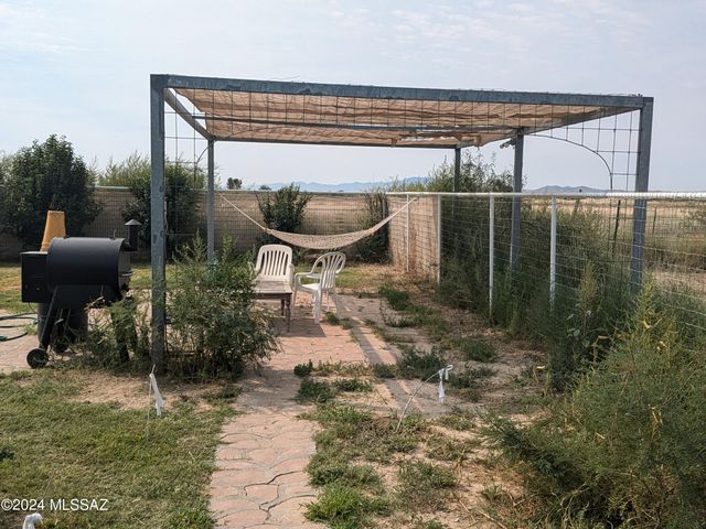461 N Hamilton Road, Willcox, AZ 85643