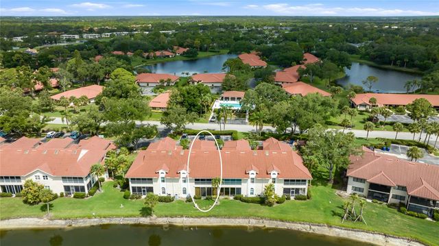 5590 GOLF POINTE DRIVE 5590, Sarasota, FL 34243