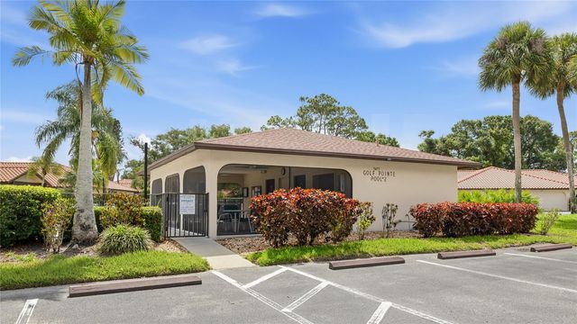 5590 GOLF POINTE DRIVE 5590, Sarasota, FL 34243