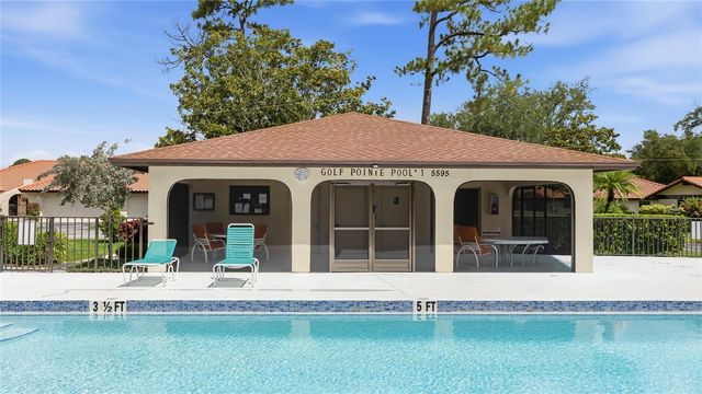 5590 GOLF POINTE DRIVE 5590, Sarasota, FL 34243
