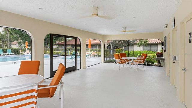 5590 GOLF POINTE DRIVE 5590, Sarasota, FL 34243