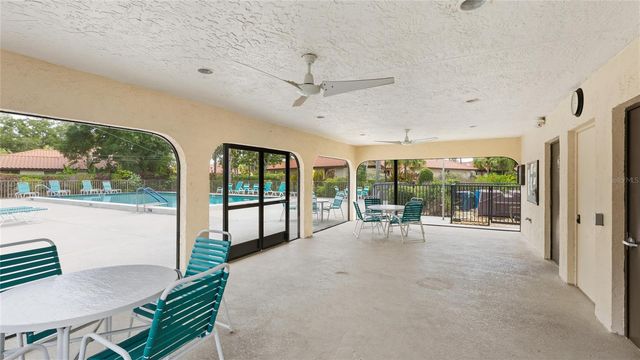 5590 GOLF POINTE DRIVE 5590, Sarasota, FL 34243