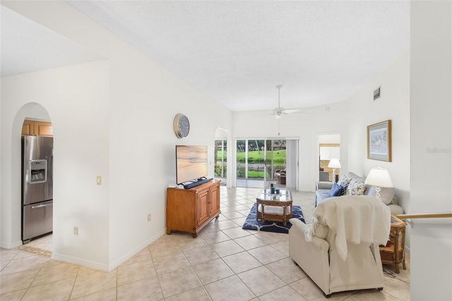 5590 GOLF POINTE DRIVE 5590, Sarasota, FL 34243
