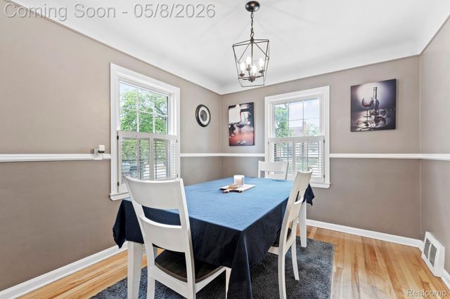 15737 Oceana Avenue, Allen Park, MI 48101