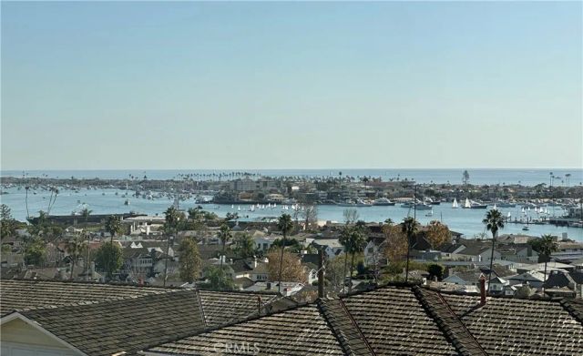 900 Kings Road, Newport Beach, CA 92663