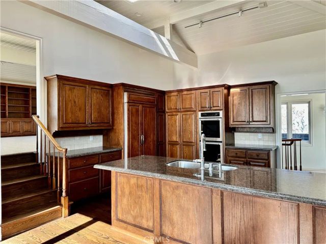 900 Kings Road, Newport Beach, CA 92663