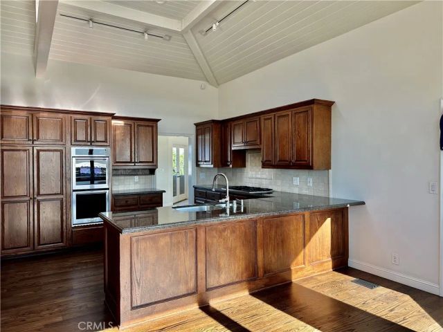 900 Kings Road, Newport Beach, CA 92663