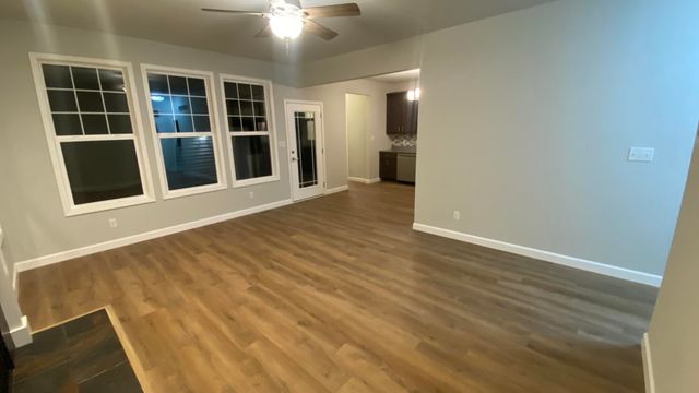 326 Clifford Way, Burns Harbor, IN 46304