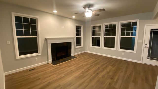 326 Clifford Way, Burns Harbor, IN 46304