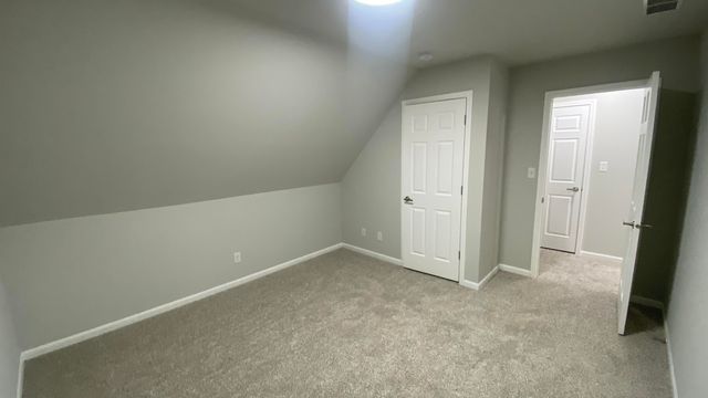 326 Clifford Way, Burns Harbor, IN 46304
