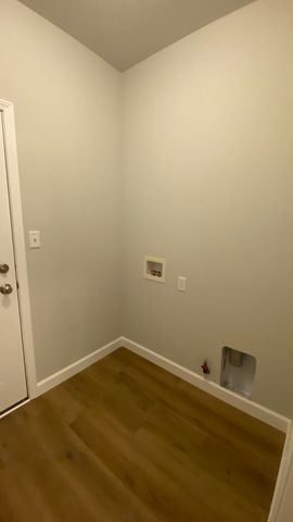 326 Clifford Way, Burns Harbor, IN 46304