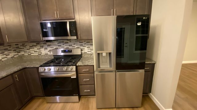 326 Clifford Way, Burns Harbor, IN 46304