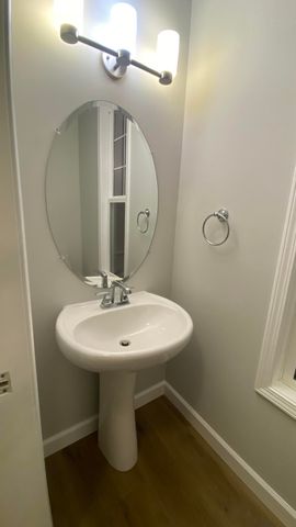 326 Clifford Way, Burns Harbor, IN 46304