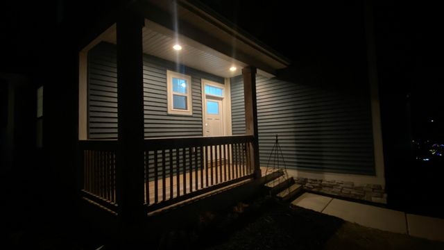 326 Clifford Way, Burns Harbor, IN 46304
