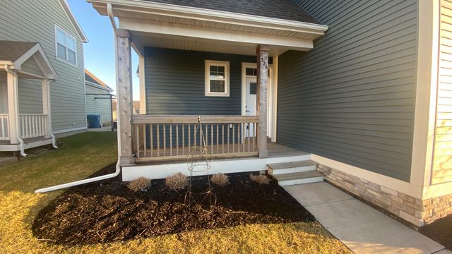 326 Clifford Way, Burns Harbor, IN 46304