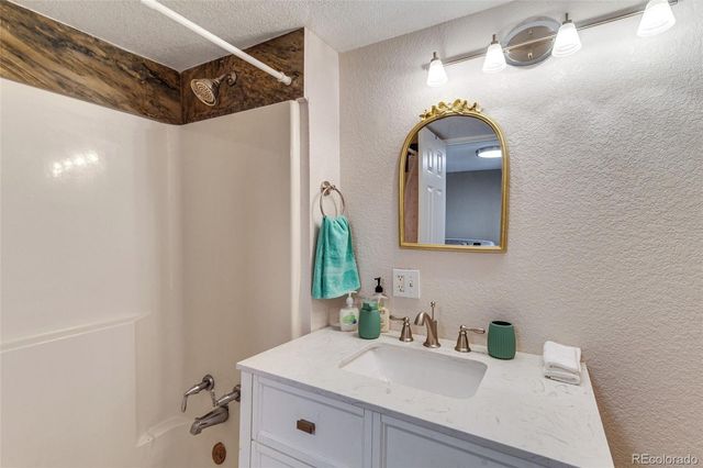 1780 14th Street, Penrose, CO 81240