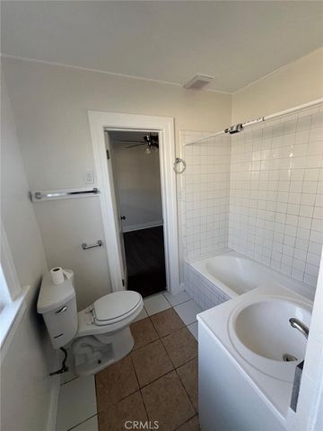 1110 W. 92ND Street, Los Angeles, CA 90044