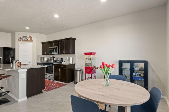 885 Tazanita Loop SE, Rio Rancho, NM 87124