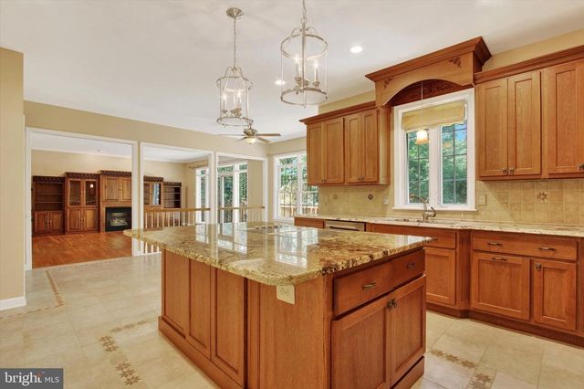 3088 FENWICK DR, Finksburg, MD 21048