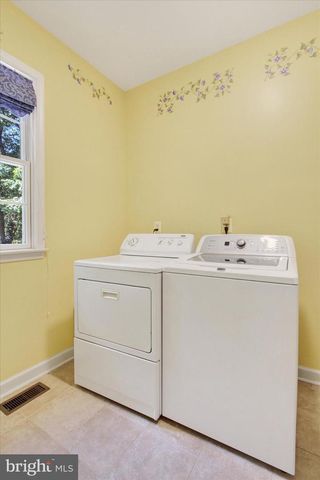 3088 FENWICK DR, Finksburg, MD 21048