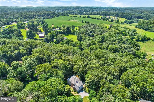 3088 FENWICK DR, Finksburg, MD 21048