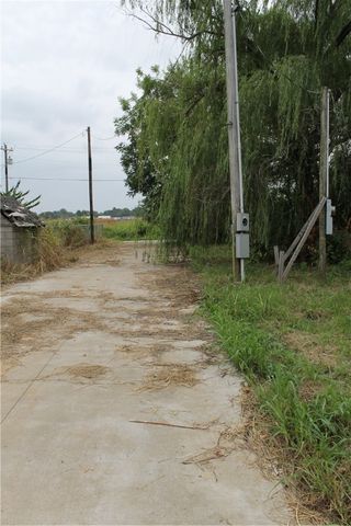 5712 Graham Road, Springdale, AR 72745