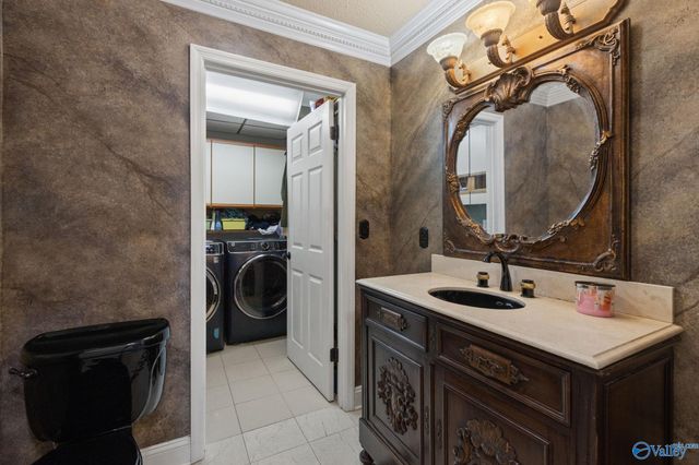 3406 Vestavia Circle SW, Decatur, AL 35603