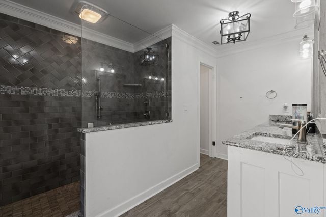 3406 Vestavia Circle SW, Decatur, AL 35603