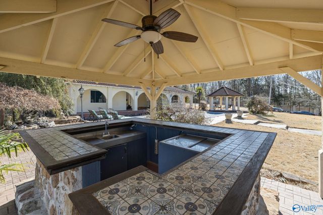 3406 Vestavia Circle SW, Decatur, AL 35603