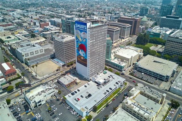 3810 Wilshire Boulevard PH 11, Los Angeles, CA 90010