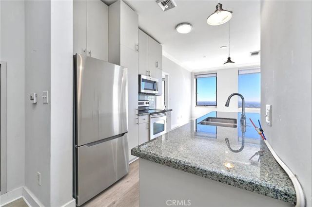 3810 Wilshire Boulevard PH 11, Los Angeles, CA 90010